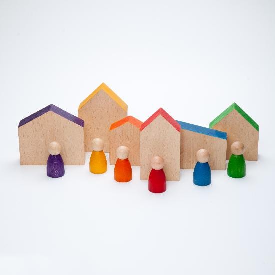 Grapat Wood Coloured Houses & Nins