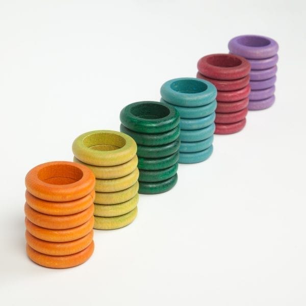 Grapat Wood Coloured Rings 36 Pieces in 6 Non-Basic Colours