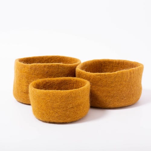 Papoose Toys Earth Nesting Bowls Mustard 3 Piece Set