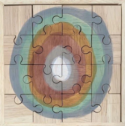 Papoose Wooden Puzzle Earth Moon 16 Pieces